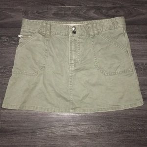 Ripcurl olive skirt